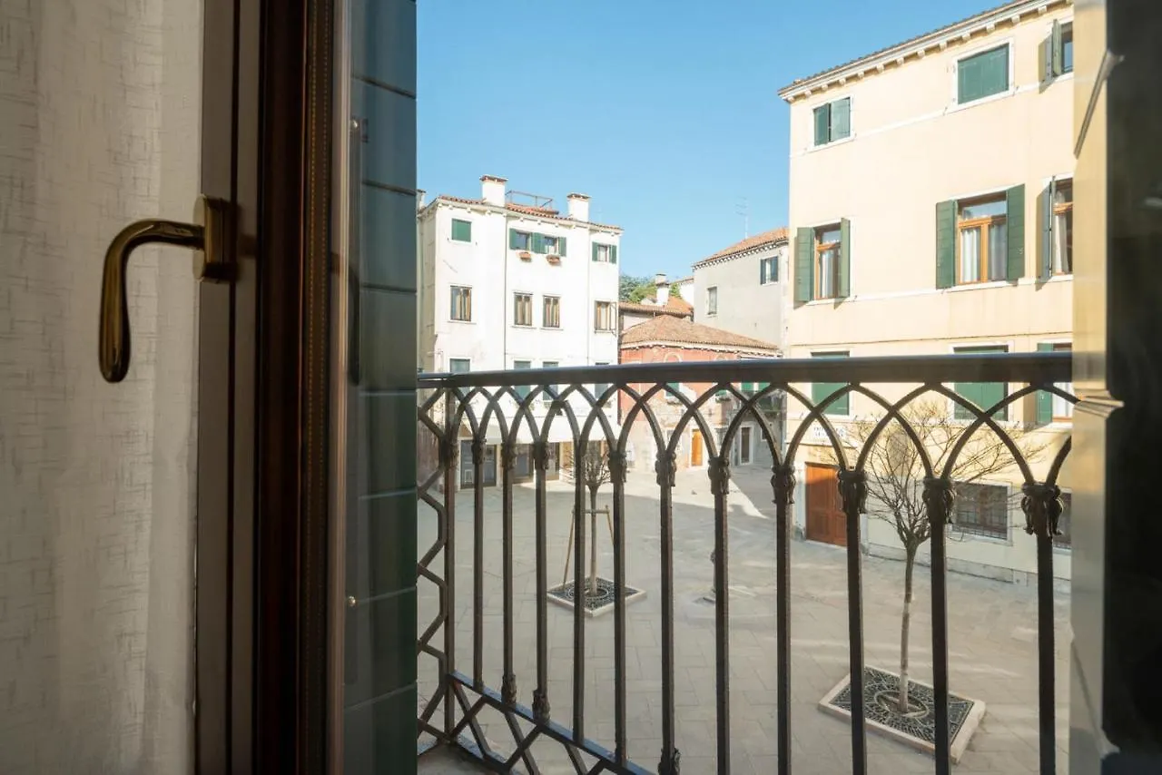 Accademia Charm Apartments By Wonderful Italy Venice Italy