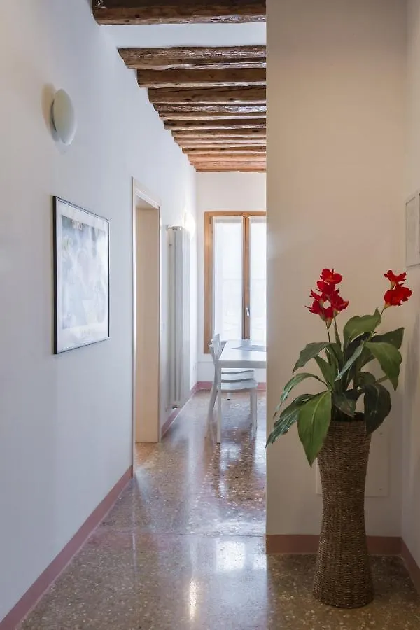 Accademia Charm Apartments By Wonderful Italy Venise Italie