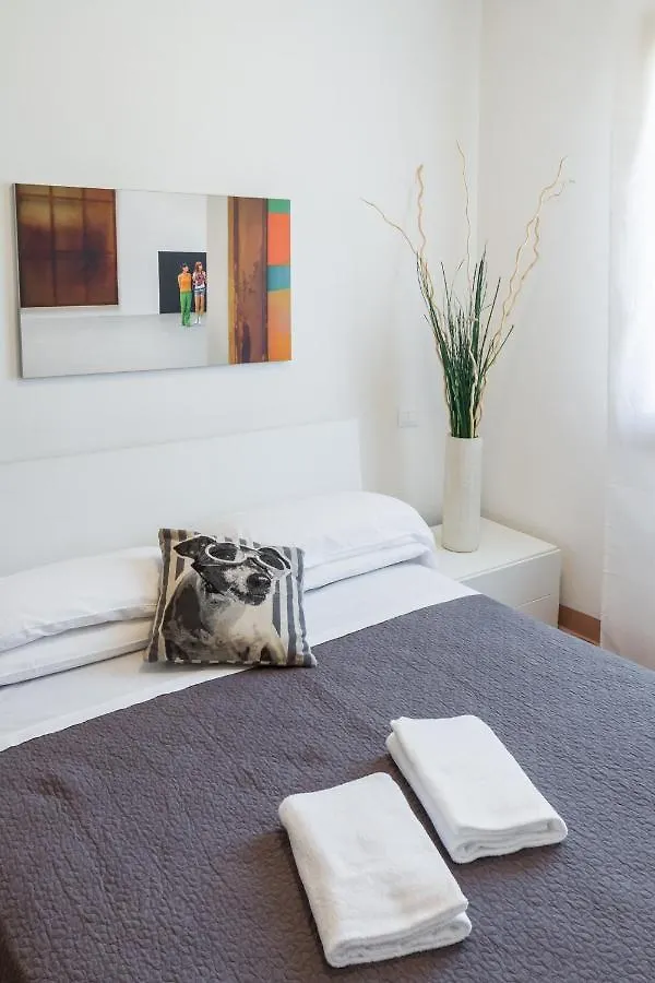 Accademia Charm Apartments By Wonderful Italy Venice