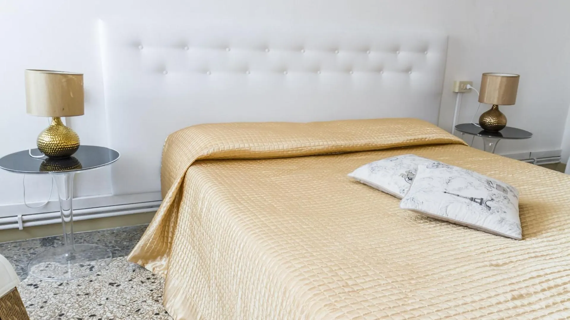 Accademia Charm Apartments By Wonderful Italy Venice Italy