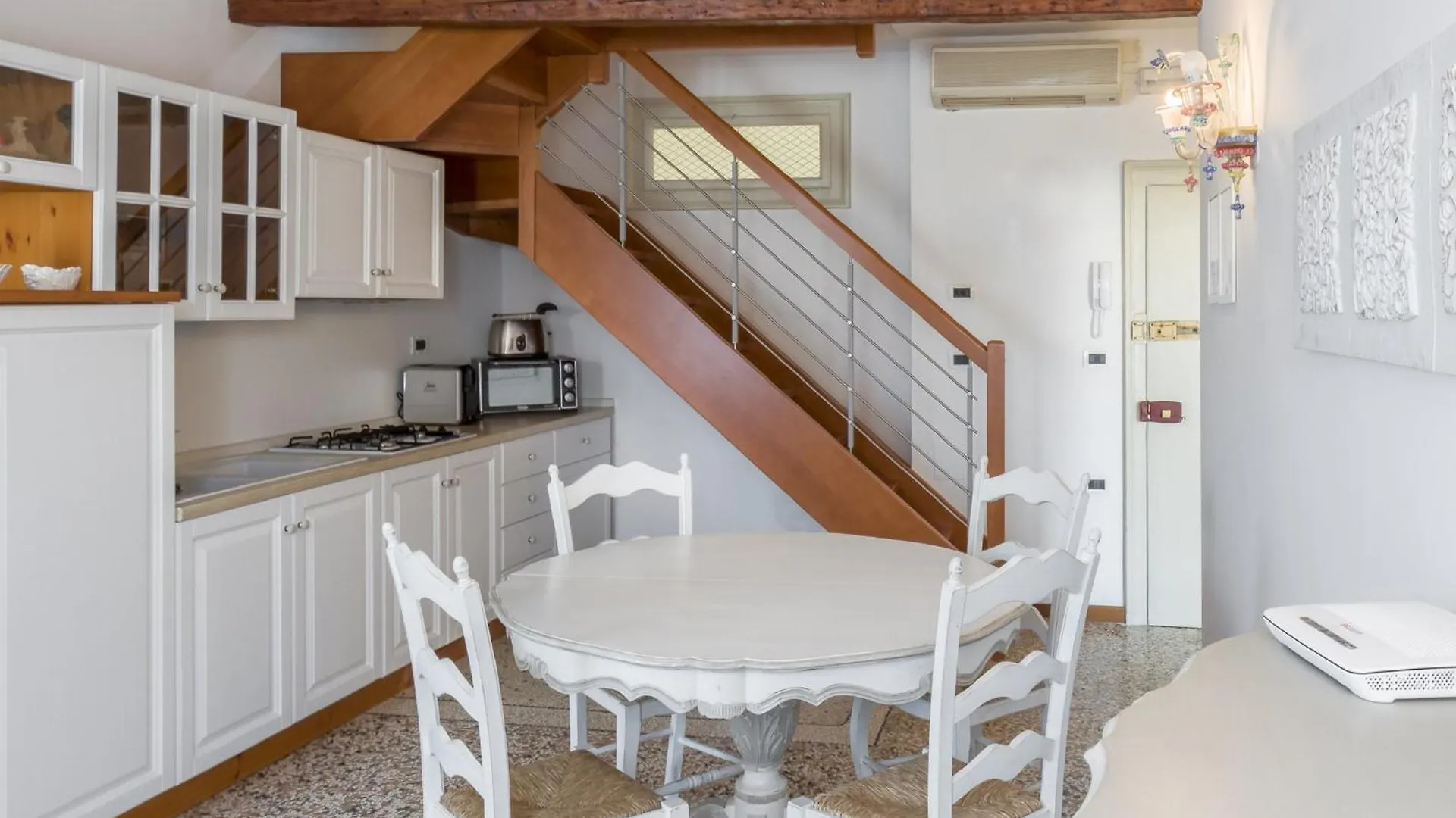 Accademia Charm Apartments By Wonderful Italy Venice